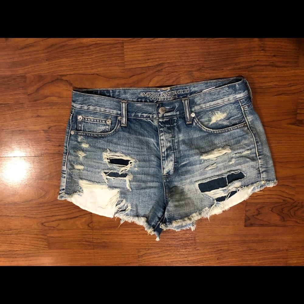 Vintage hi-rise festival jean shorts